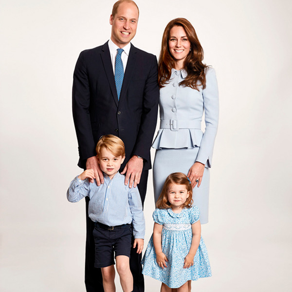 Prince William, Kate Middleton, Prince George, Princess Charlotte, Royal Christmas Card 2017 Prince William, Kate Middleton, Prince George, Princess Charlotte, Royal Christmas Card 2017